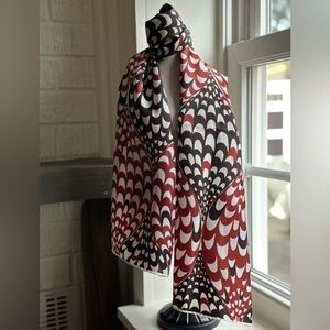 Vintage Sillook design scarf.  Brown, rust and white. 44”L 11”W